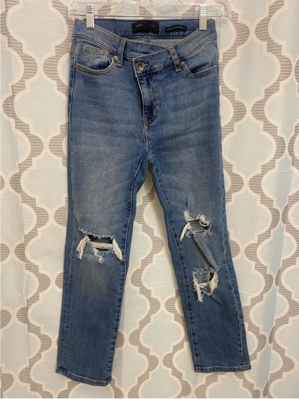 Distressed Blue Jeans - Kendall + Kylie